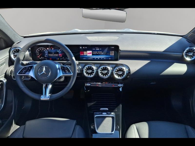 Image MERCEDES-BENZ Classe A 180 136ch Progressive Line 7G-DCT
