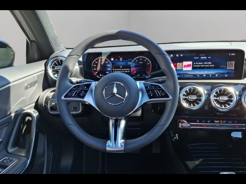 Image MERCEDES-BENZ Classe A 180 136ch Progressive Line 7G-DCT