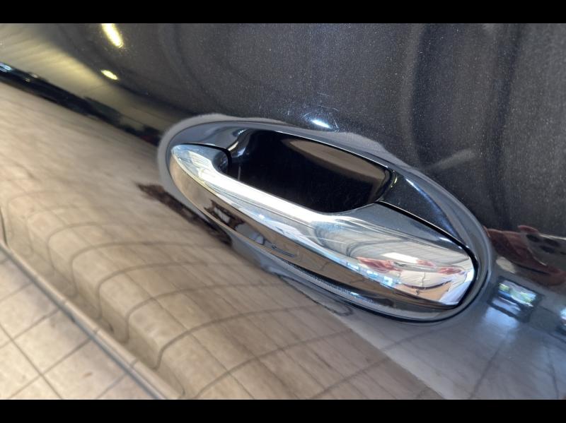 Image MERCEDES-BENZ GLA 200 d 150ch AMG Line 8G-DCT