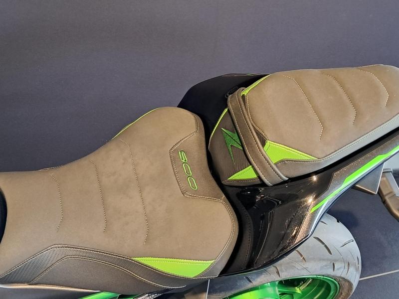 Image KAWASAKI Z900e 