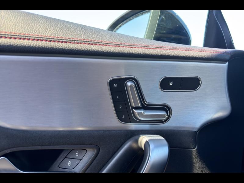 Image MERCEDES-BENZ CLA Shooting Brake 200 163ch AMG Line 7G-DCT 9cv