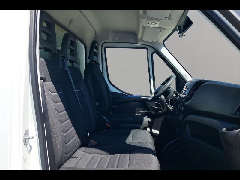 Image IVECO Daily CCb 35C16H3.0 empattement 4100