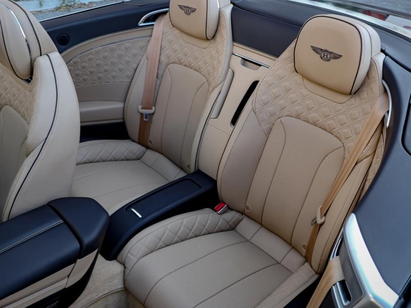 Image BENTLEY CONTINENTAL GTC 550ch