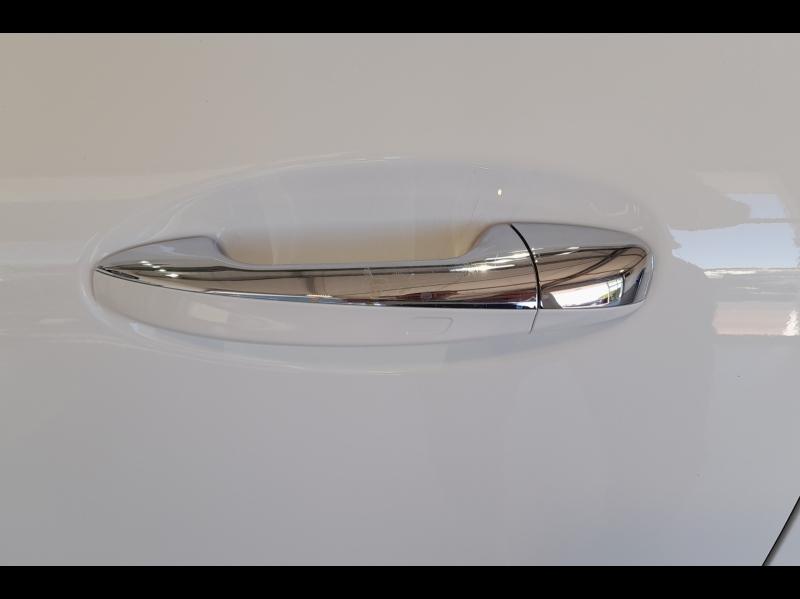 Image MERCEDES-BENZ GLA 200 d 150ch AMG Line 8G-DCT