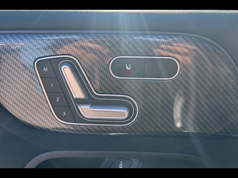 Image MERCEDES-BENZ GLB 200 163ch AMG Line 7G-DCT