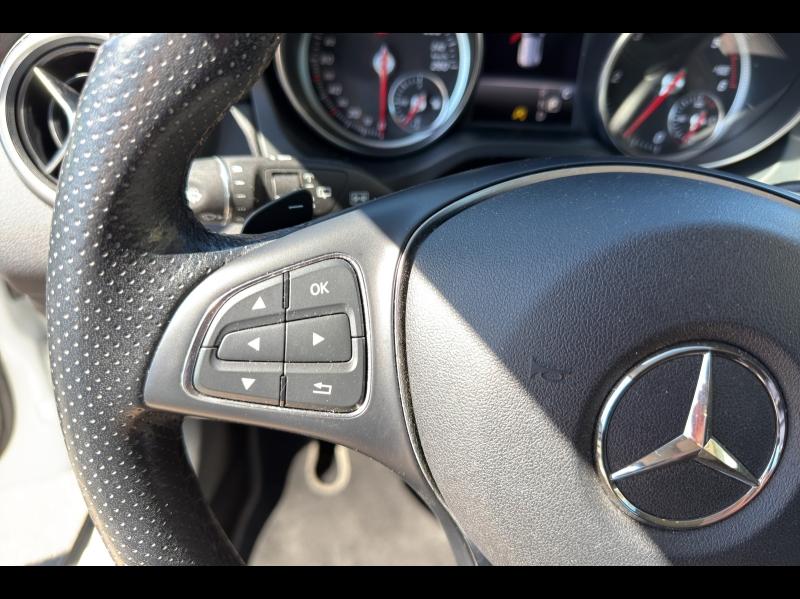 Image MERCEDES-BENZ GLA 220 d 170ch Inspiration 7G-DCT Euro6c