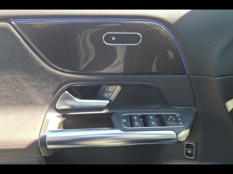 Image MERCEDES-BENZ GLA 200 d 150ch AMG Line 8G-DCT