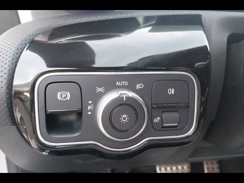 Image MERCEDES-BENZ CLA 220 d 190ch AMG Line 8G-DCT