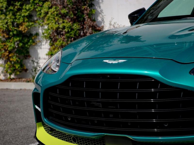 Image ASTON MARTIN DBX 4.0 V8 biturbo 707ch BVA9