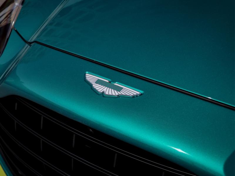 Image ASTON MARTIN DBX 4.0 V8 biturbo 707ch BVA9