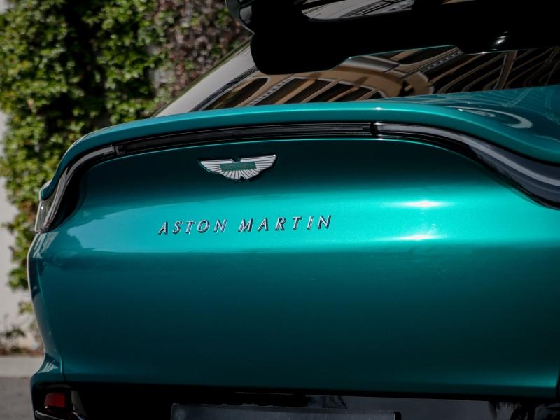 Image ASTON MARTIN DBX 4.0 V8 biturbo 707ch BVA9