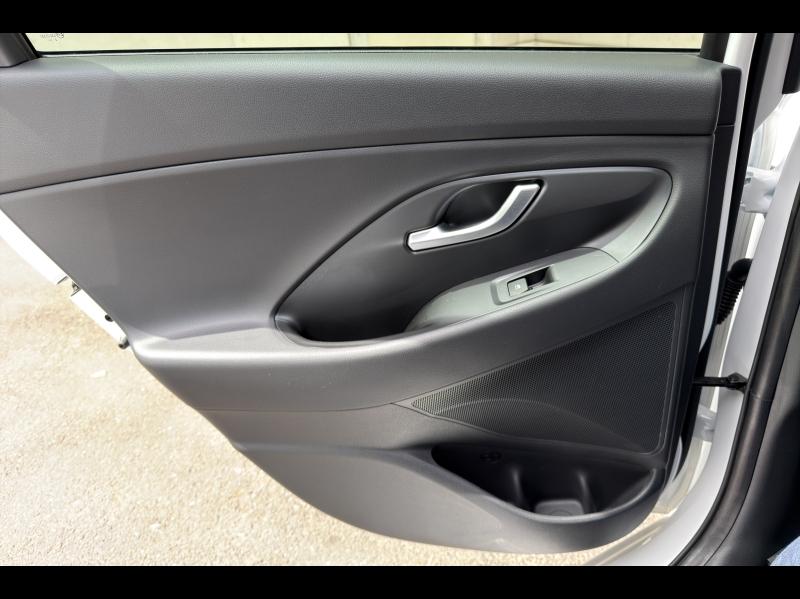 Image HYUNDAI i30 SW 1.0 T-GDi 120ch Hybrid 48V Creative DCT-7