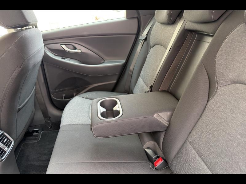 Image HYUNDAI i30 SW 1.0 T-GDi 120ch Hybrid 48V Creative DCT-7
