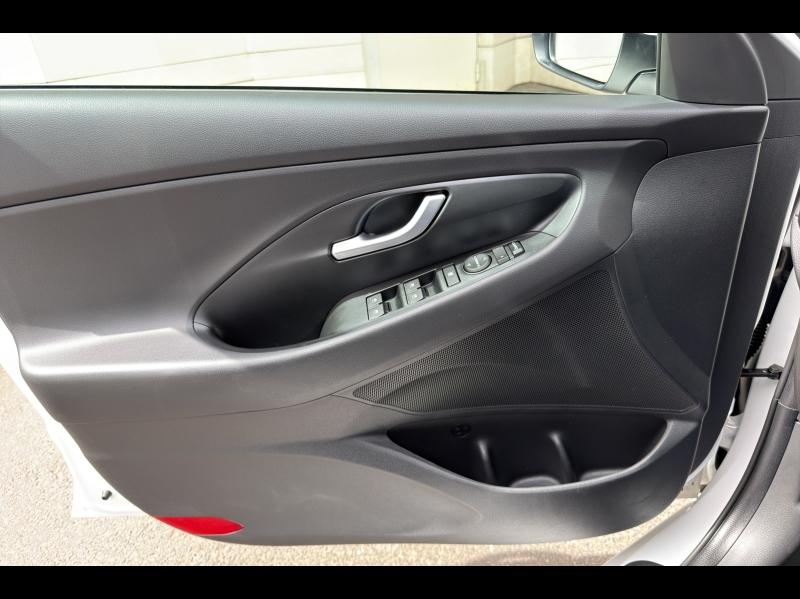 Image HYUNDAI i30 SW 1.0 T-GDi 120ch Hybrid 48V Creative DCT-7