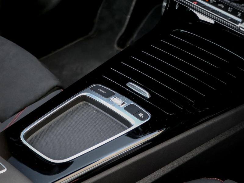 Image MERCEDES-BENZ Classe A 250 e Hybrid EQ 163+109ch AMG Line 8G-DCT