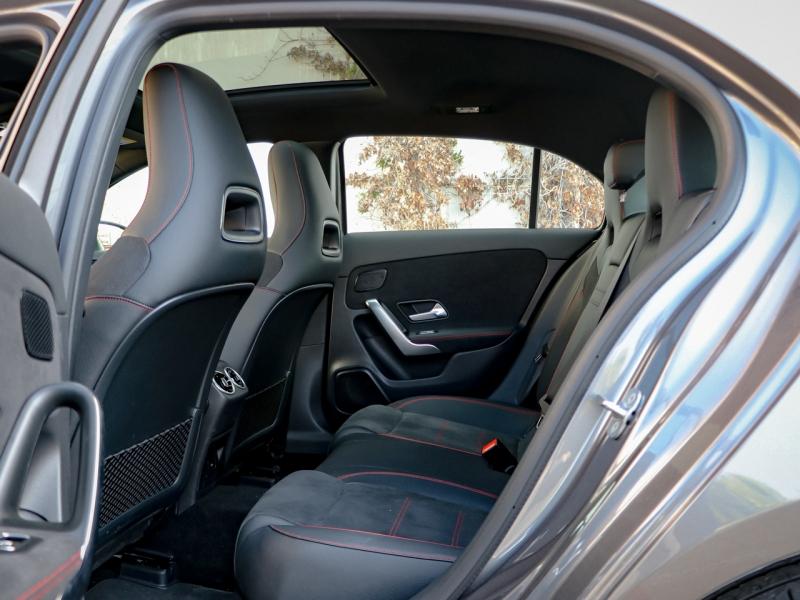 Image MERCEDES-BENZ Classe A 250 e Hybrid EQ 163+109ch AMG Line 8G-DCT
