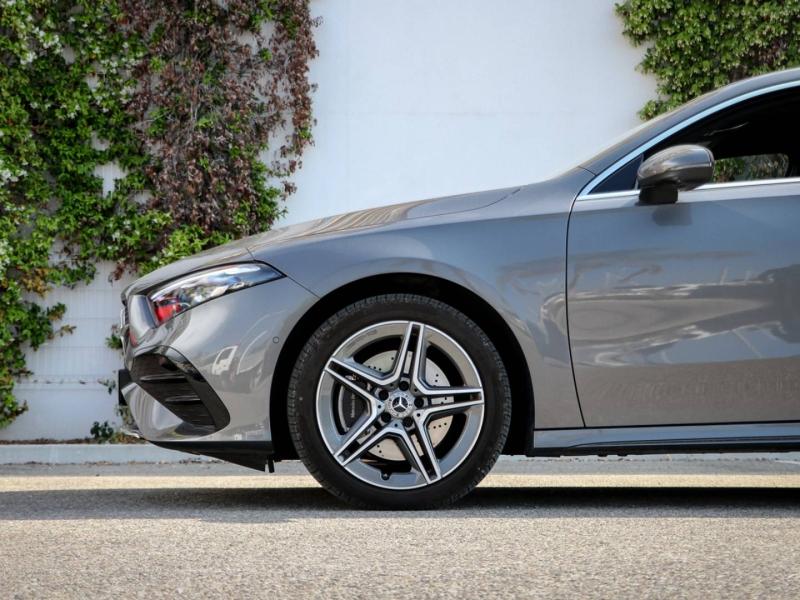Image MERCEDES-BENZ Classe A 250 e Hybrid EQ 163+109ch AMG Line 8G-DCT