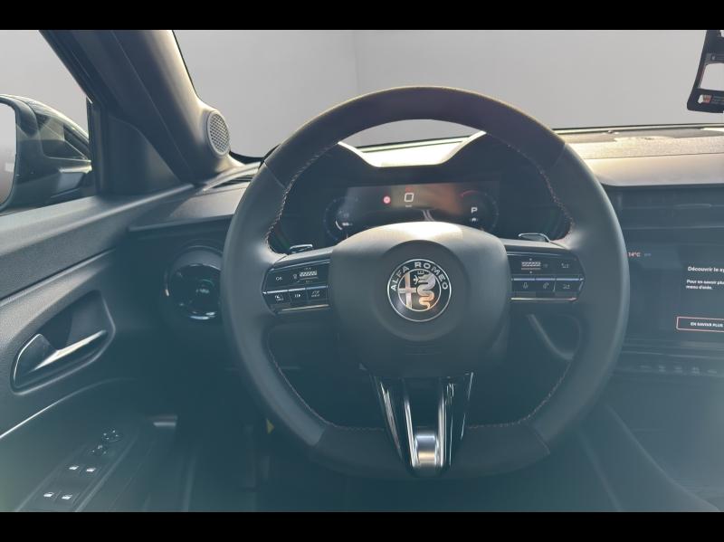 Image ALFA ROMEO Junior 1.2 Ibrida 136ch Intensa DCT6