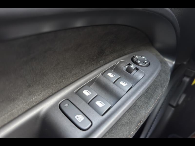 Image ALFA ROMEO Junior 1.2 Ibrida 136ch Intensa DCT6