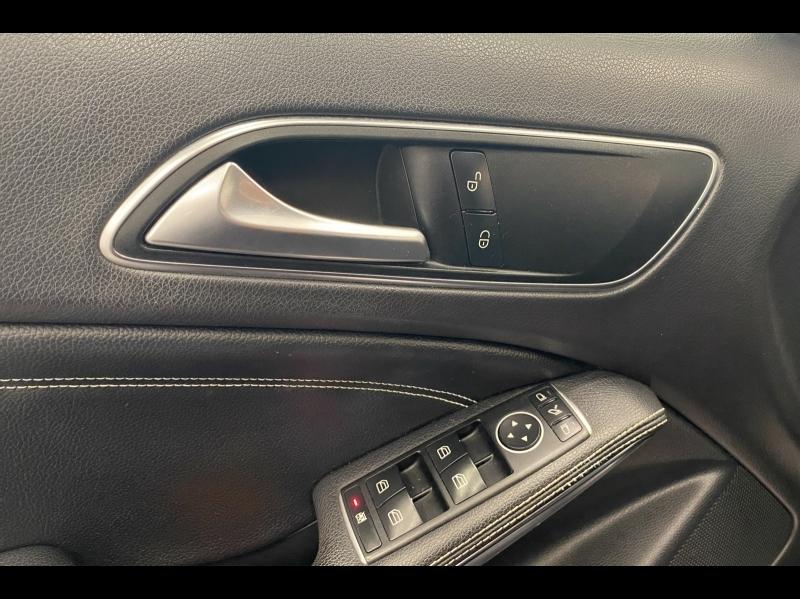 Image MERCEDES-BENZ GLA 180 122ch Sensation 7G-DCT Euro6d-T