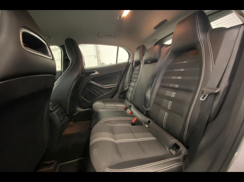Image MERCEDES-BENZ GLA 180 122ch Sensation 7G-DCT Euro6d-T