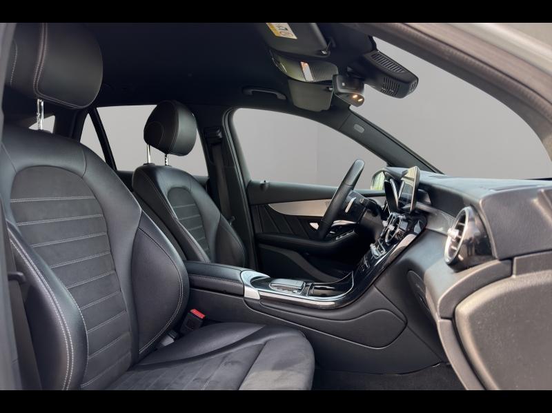 Image MERCEDES-BENZ GLC 220 d 194ch AMG Line 4Matic 9G-Tronic