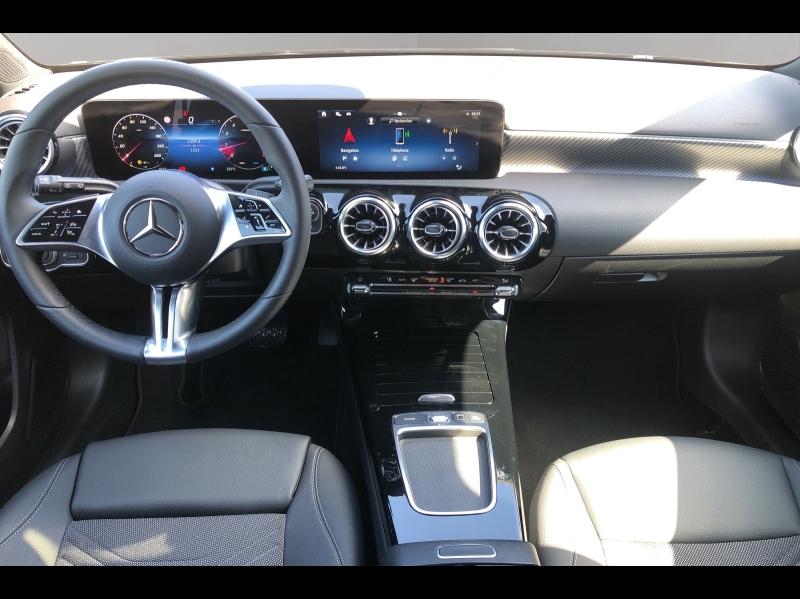 Image MERCEDES-BENZ Classe A 180 136ch Progressive Line 7G-DCT
