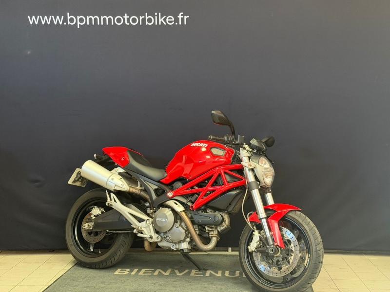 Image DUCATI Monster Monster 696 +