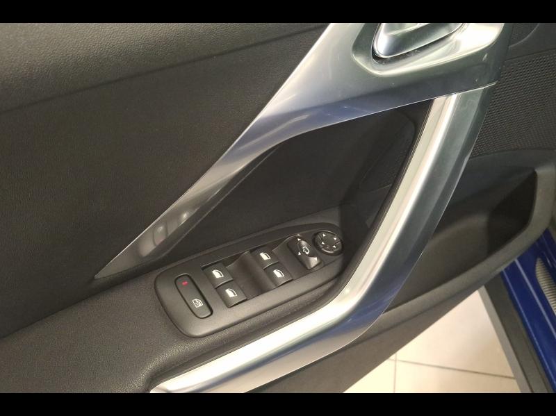 Image PEUGEOT 2008 1.2 PureTech 110ch E6.c Crossway S&S 5cv