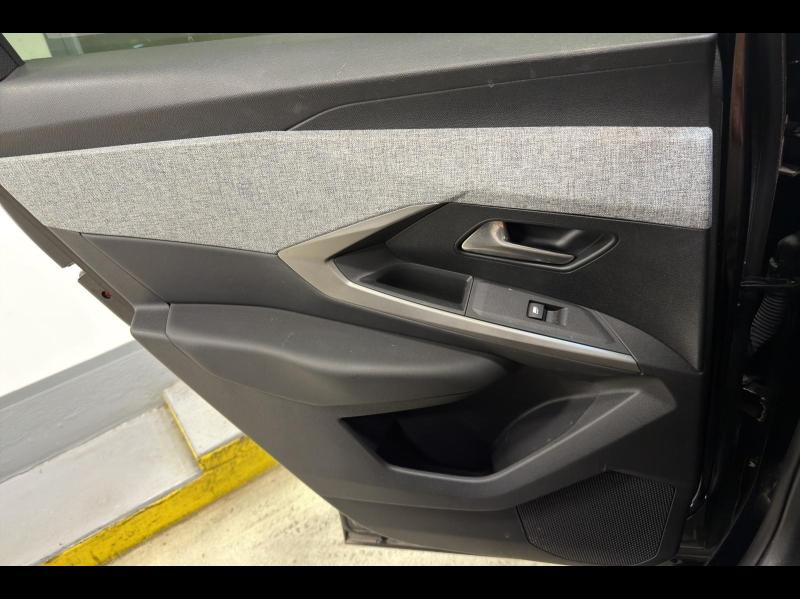 Image PEUGEOT 3008 1.2 Hybrid 136ch Allure e-DCS6