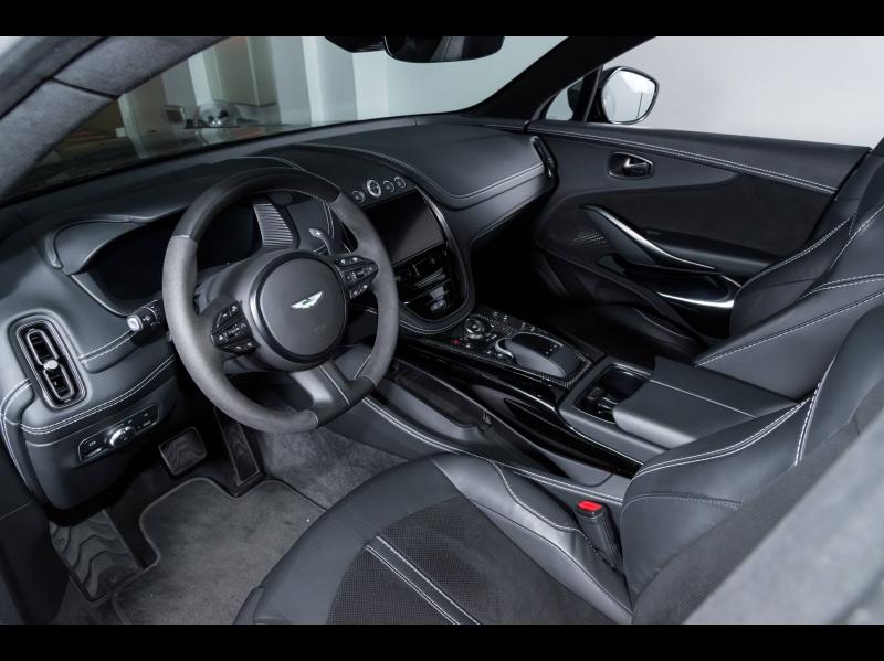 Image ASTON MARTIN DBX 4.0 V8 biturbo 707ch BVA9