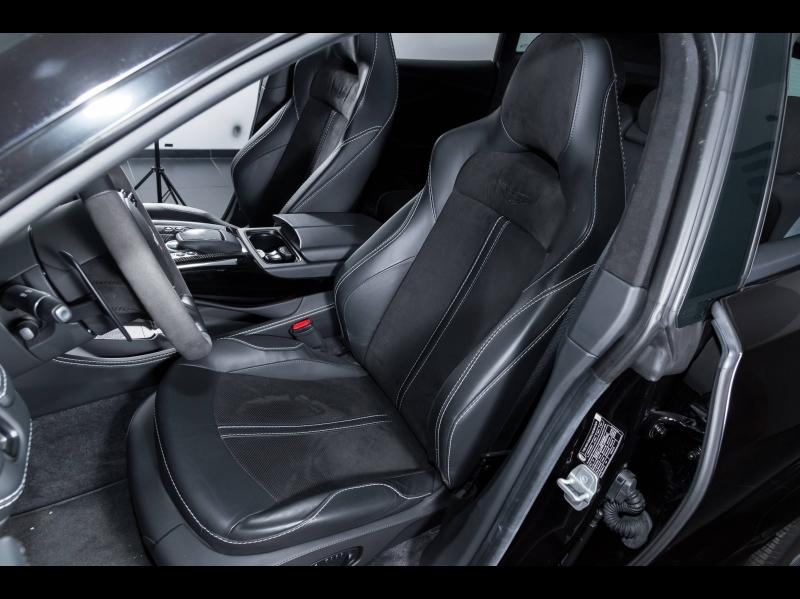 Image ASTON MARTIN DBX 4.0 V8 biturbo 707ch BVA9