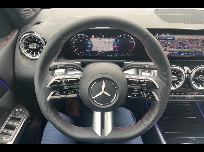Image MERCEDES-BENZ GLB 200 d 150ch AMG Line 8G-DCT