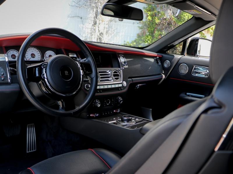 Image ROLLS-ROYCE Dawn V12 6.6 601ch Black Badge