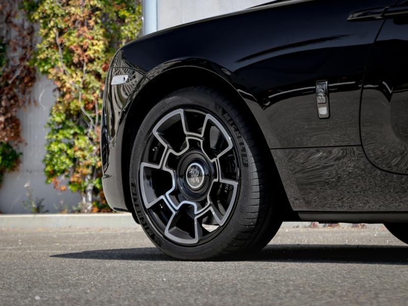 Image ROLLS-ROYCE Dawn V12 6.6 601ch Black Badge