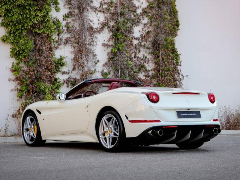 Image FERRARI California V8 3.9 T 560ch