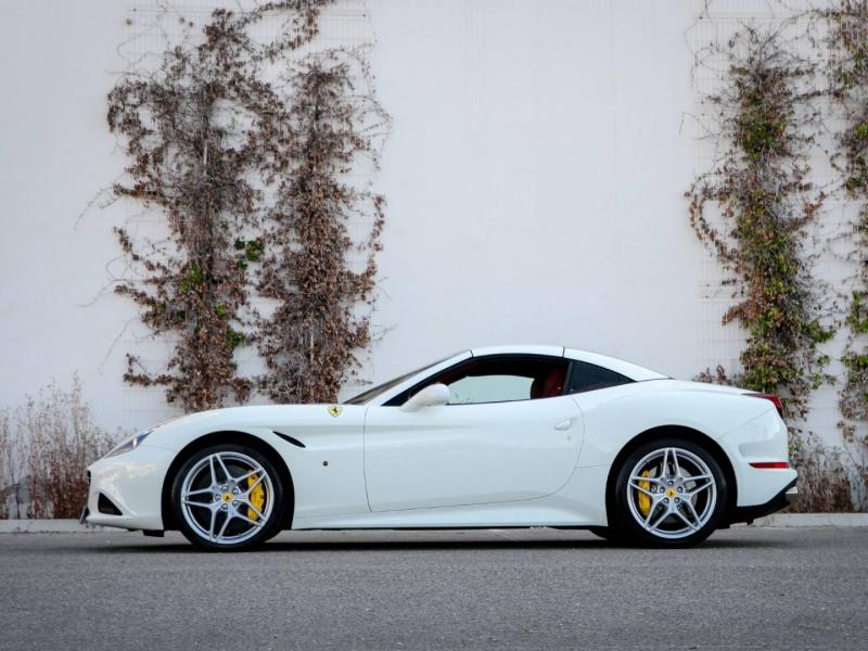 Image FERRARI California V8 3.9 T 560ch