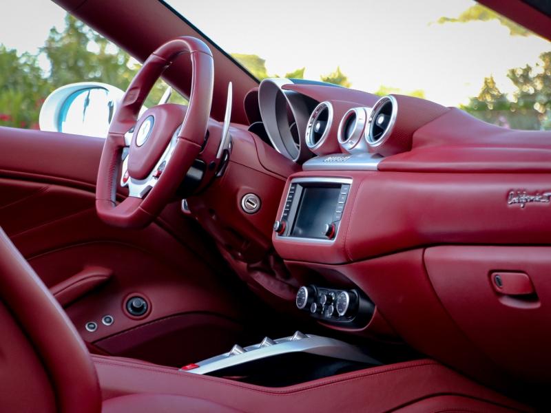Image FERRARI California V8 3.9 T 560ch