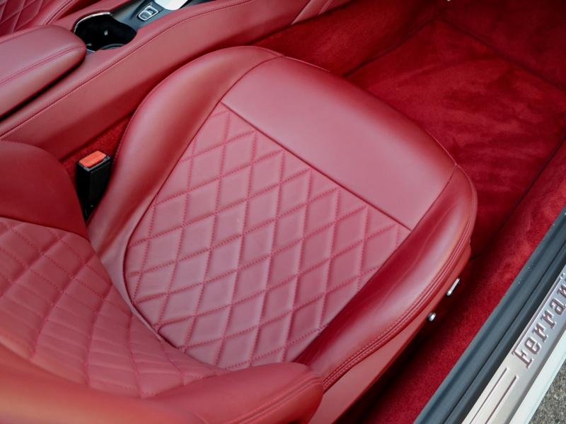 Image FERRARI California V8 3.9 T 560ch