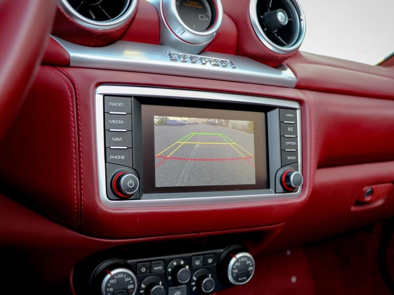 Image FERRARI California V8 3.9 T 560ch