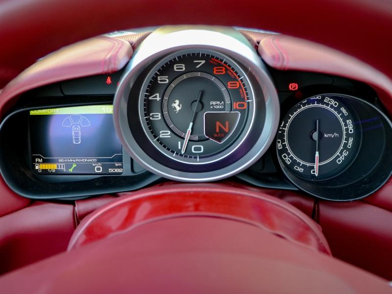 Image FERRARI California V8 3.9 T 560ch