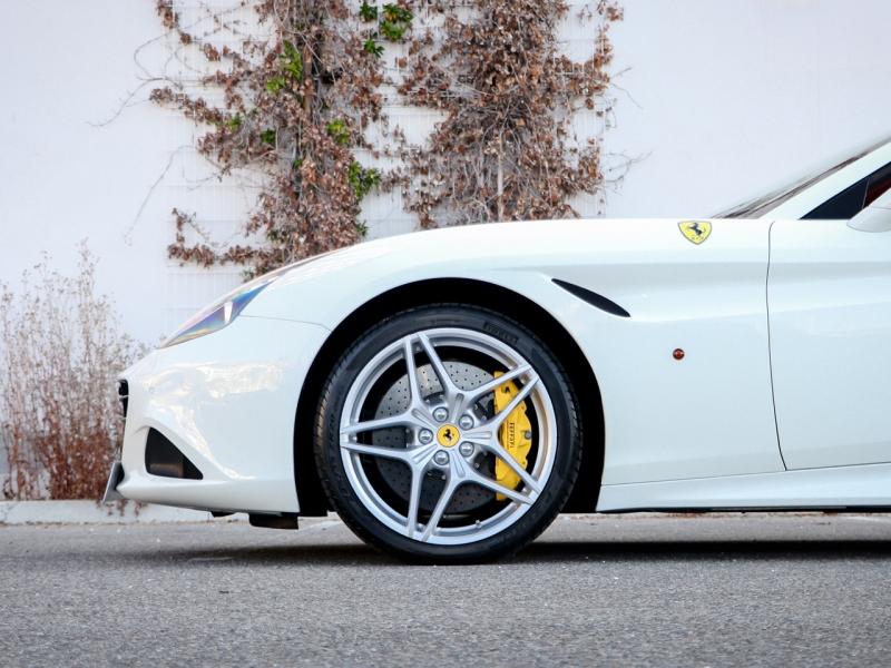 Image FERRARI California V8 3.9 T 560ch