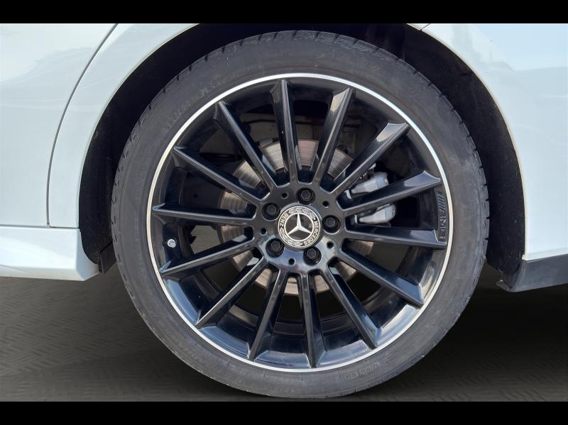Image MERCEDES-BENZ CLA 220 d 190ch AMG Line 8G-DCT