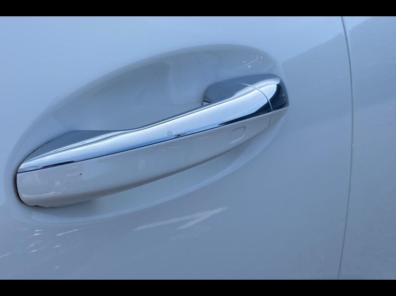 Image MERCEDES-BENZ GLA 200 d 150ch AMG Line 8G-DCT