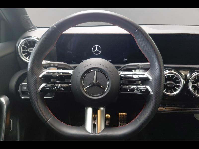 Image MERCEDES-BENZ Classe A 250 e 163+109ch AMG Line 8G-DCT