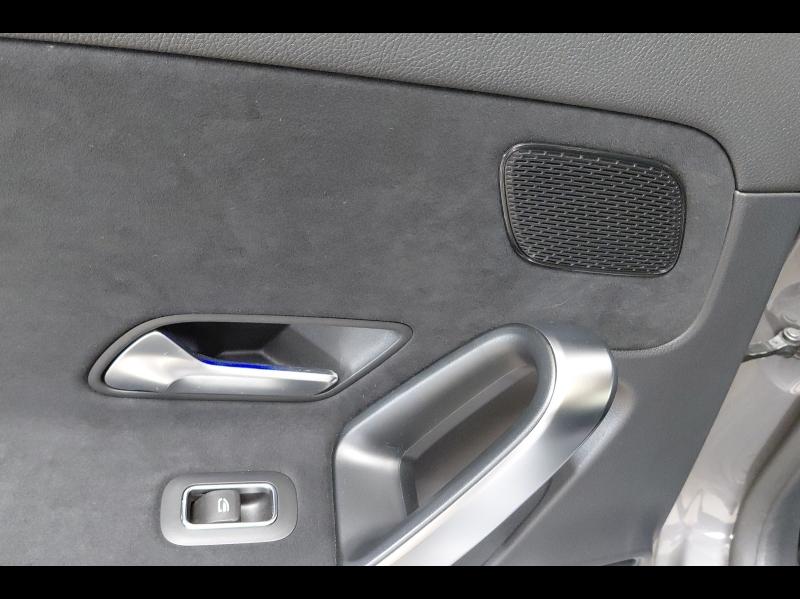 Image MERCEDES-BENZ Classe A 250 e 163+109ch AMG Line 8G-DCT