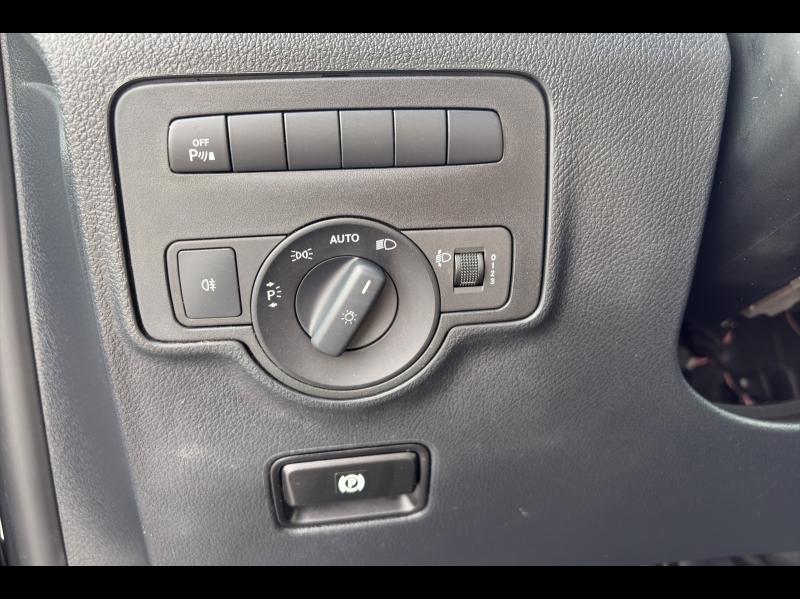 Image MERCEDES-BENZ Vito Fg 114 CDI Compact First Propulsion 9G-Tronic
