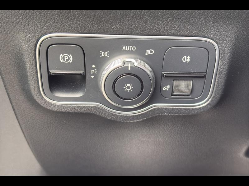 Image MERCEDES-BENZ GLA 200 163ch AMG Line 7G-DCT