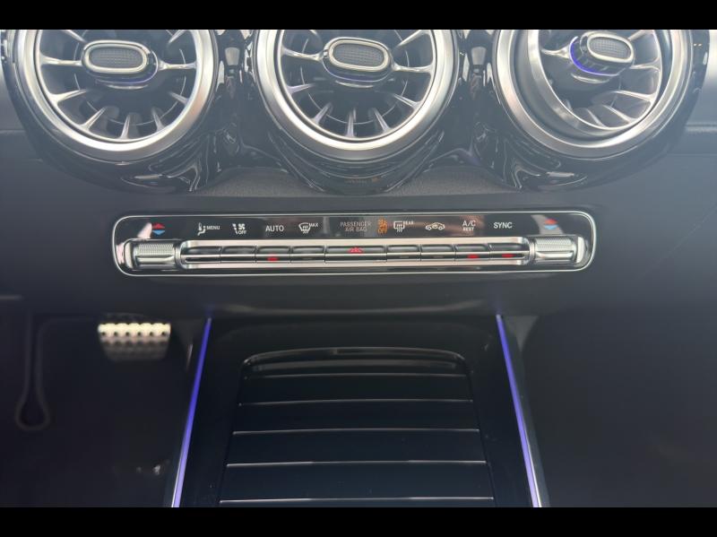 Image MERCEDES-BENZ GLB 200 d 150ch AMG Line 8G-DCT