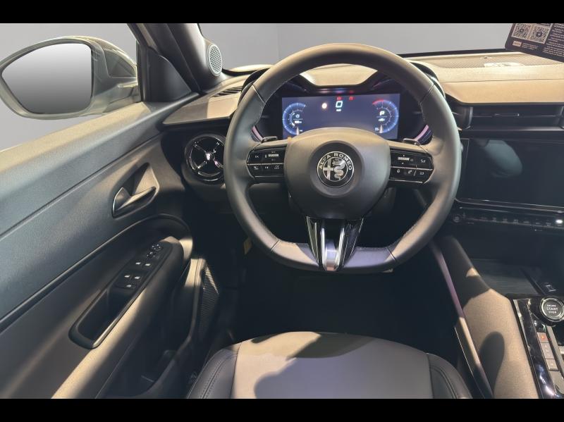 Image ALFA ROMEO Junior 1.2 Ibrida 136ch Speciale DCT6